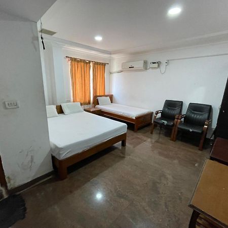 Hotel Golden Mount Residency à Chennai Extérieur photo